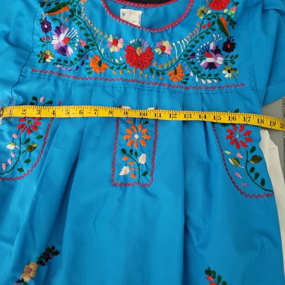 Traditional Mexican Dress turquoise floral embroidery, size Medium - Picture 4 of 5
